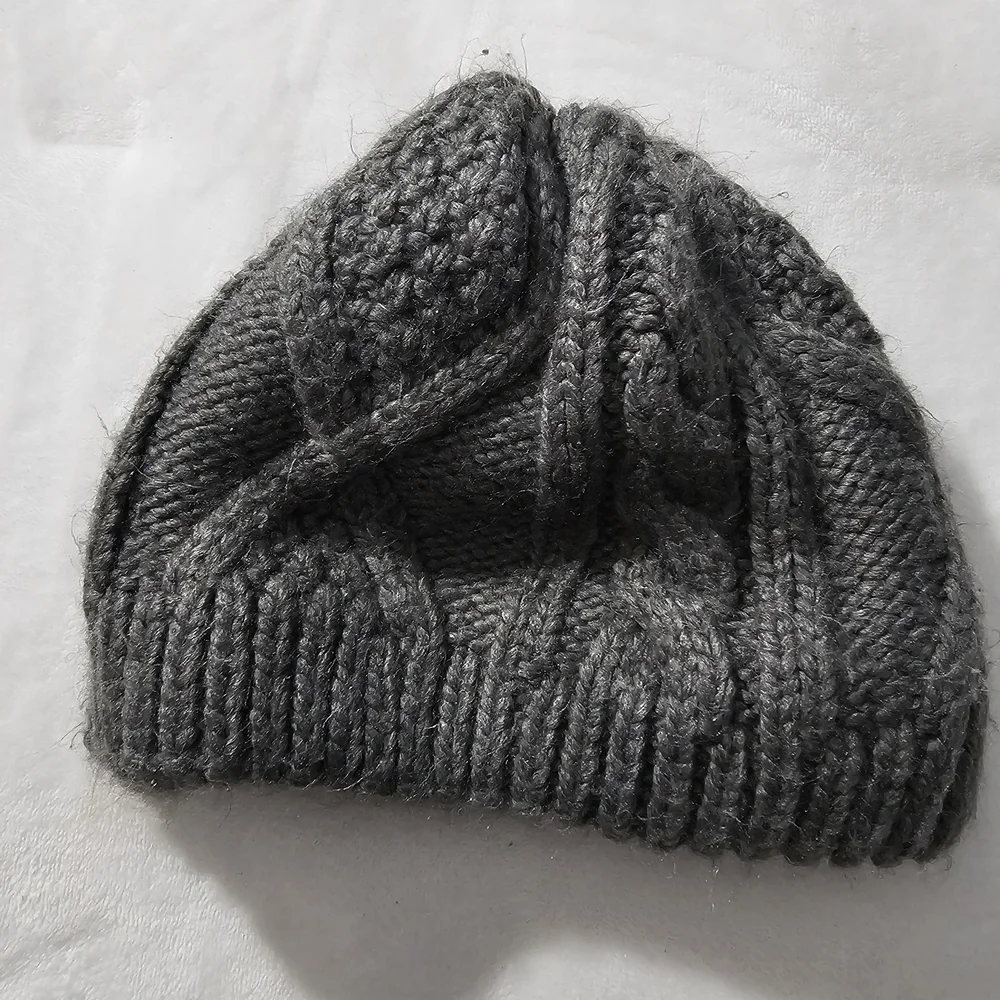 Columbia Gray Knit Beanie